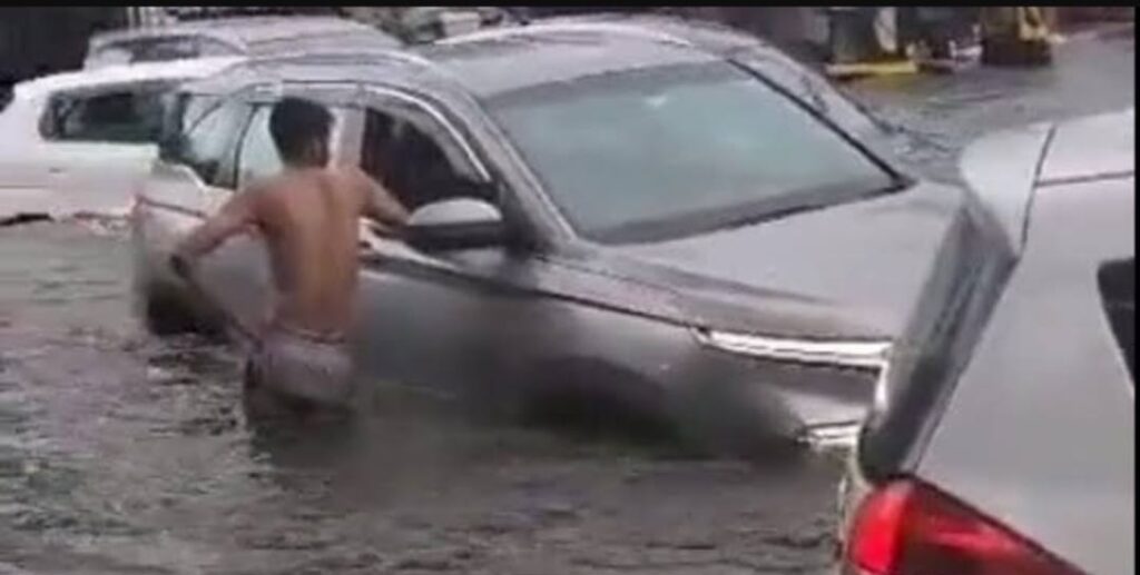 Heavy to Very Heavy Rains Batter Mumbai in Last 24 Hours, Widespread Impact
